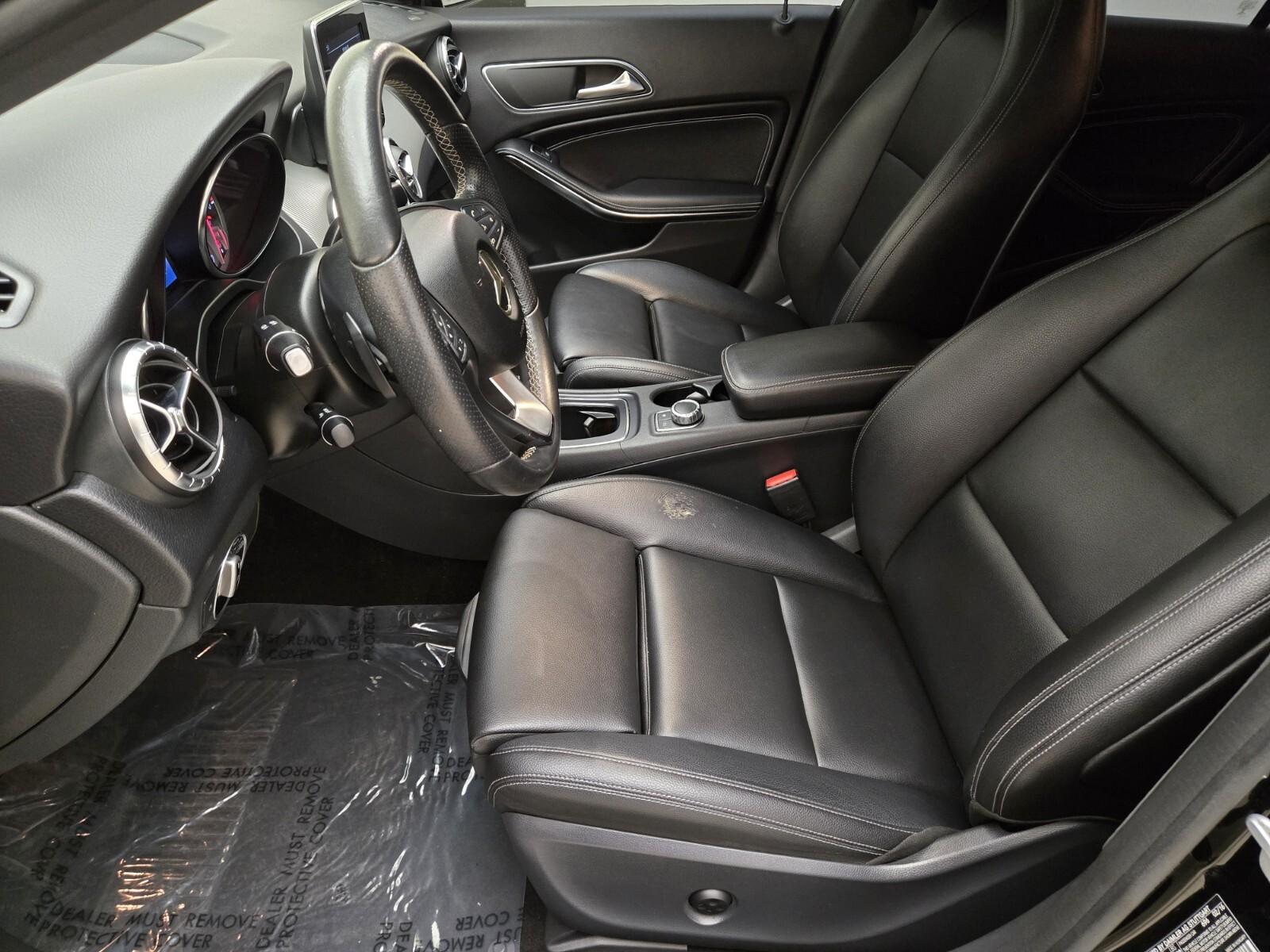 2016 Mercedes Benz CLA 250 photo 16