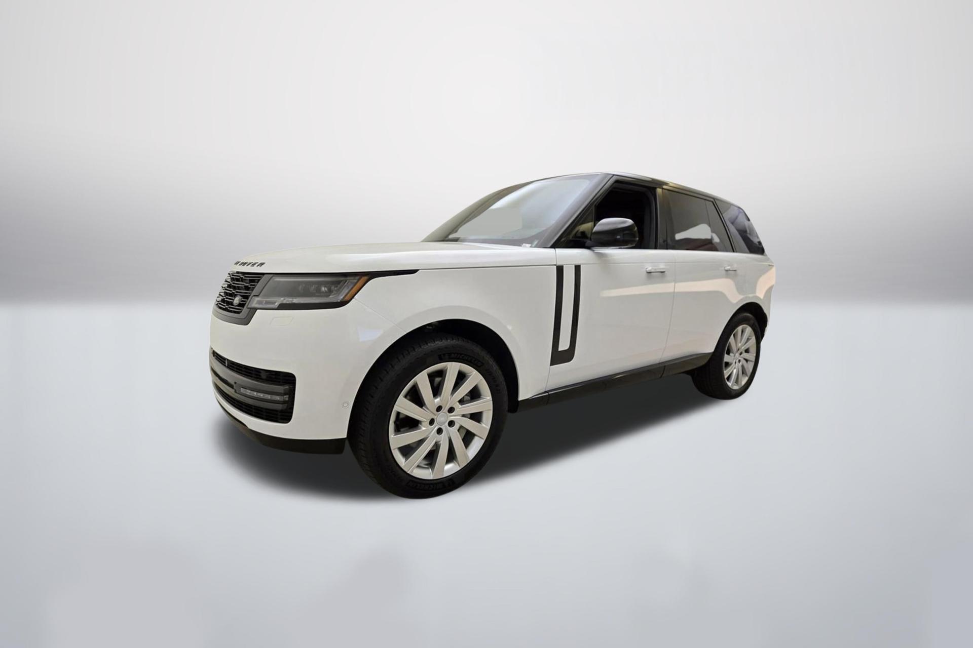2024 Land Rover Range Rover 3.0 SE SWB's photo