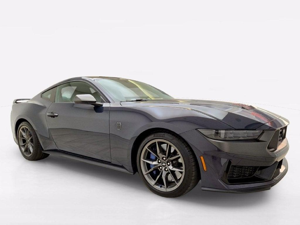 2025 Ford Mustang Dark Horse - Photo 3