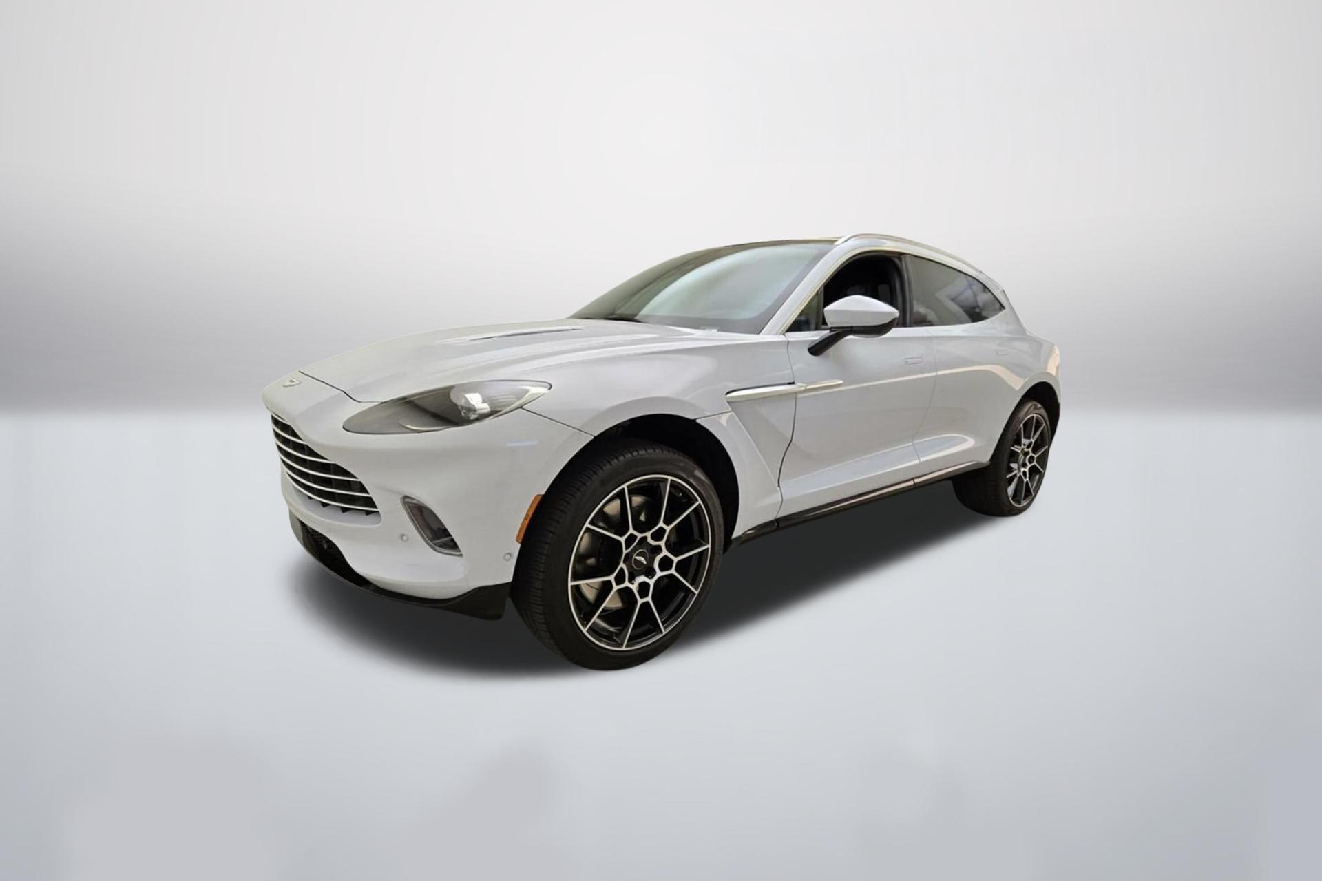 2022 Aston Martin DBX