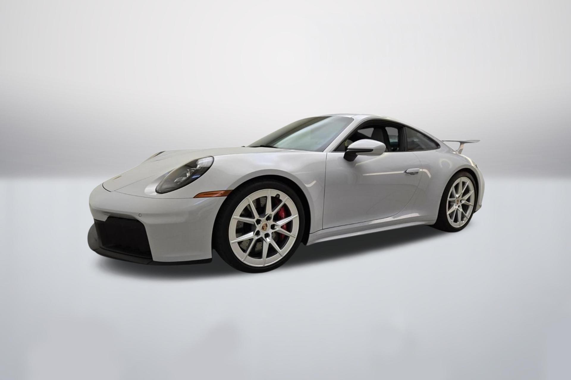 2025 Porsche 911 Carrera GTS